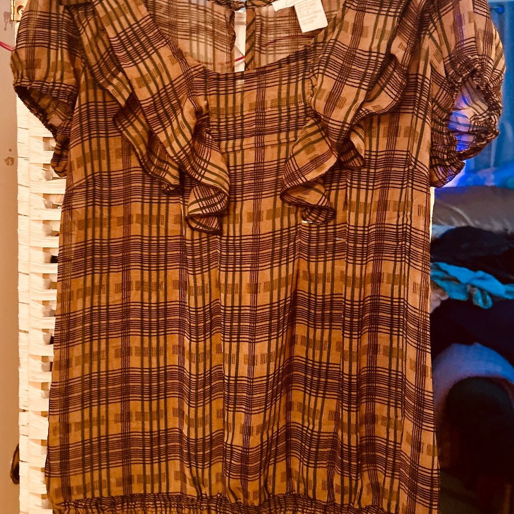 Charlotte Russe sheer knit top size M